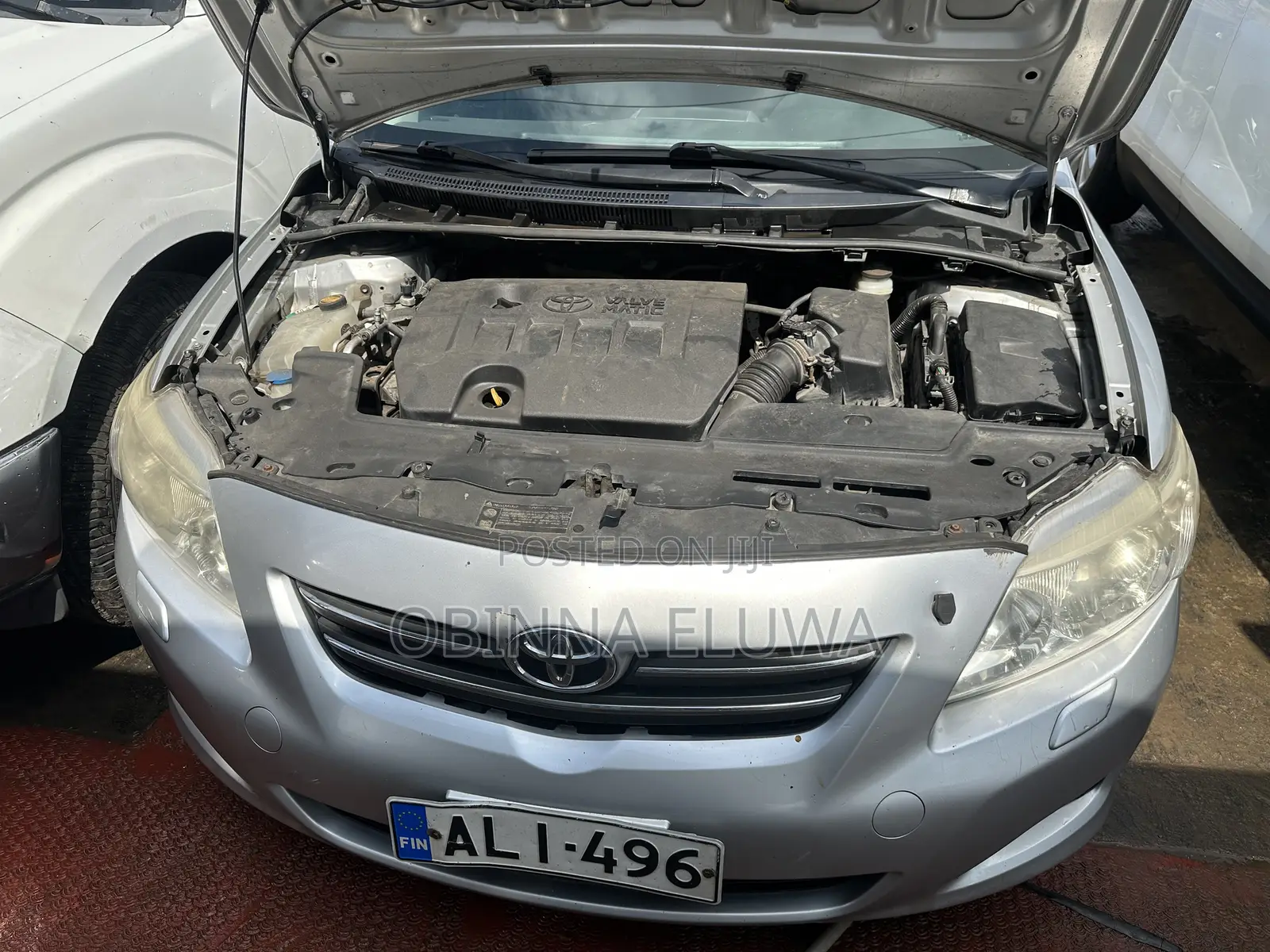 Toyota Corolla 2010 Silver