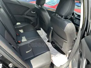 Toyota Avensis 2016 Black