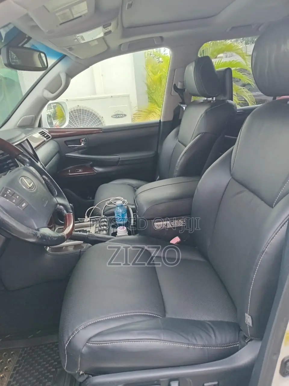 Lexus LX 570 AWD 2014 White