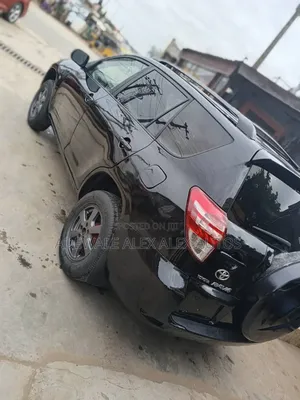 Toyota RAV4 2011 Black