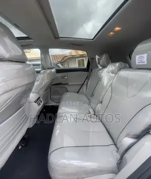 Toyota Venza XLE 2015 Black
