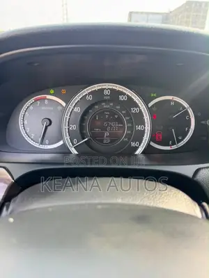 Toyota Highlander LE 2019 Gray