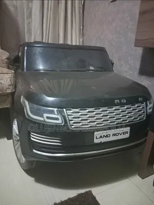 Range Rover Toy Car