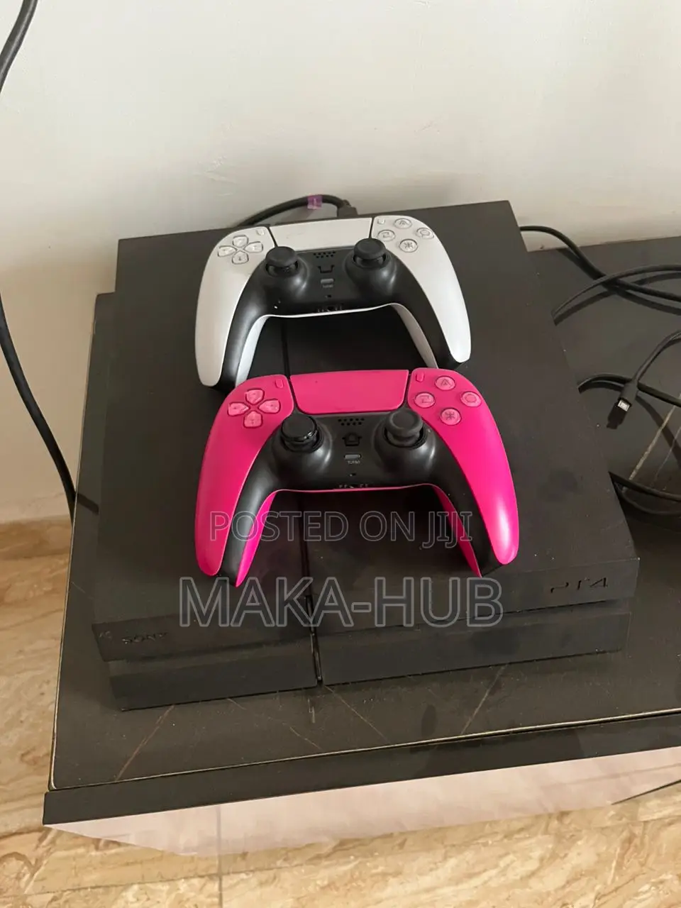 Play Station 4