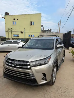 Toyota Highlander Limited 4dr SUV (3.5L 6cyl 6A) 2015 Silver