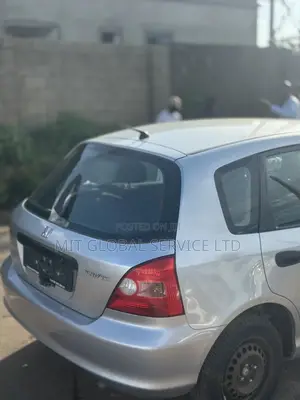 Honda Civic 2004 Silver