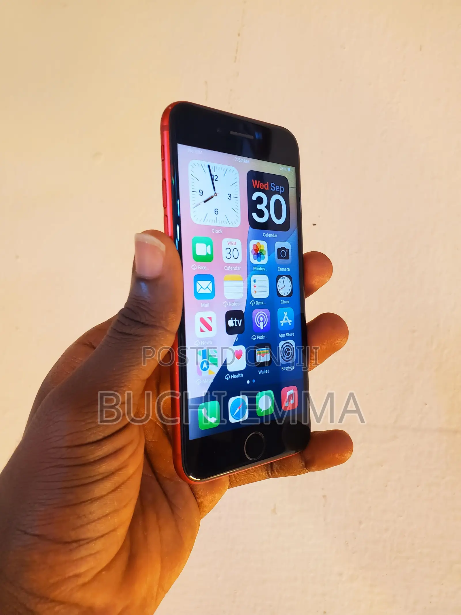 Apple iPhone SE (2020) 64 GB Red