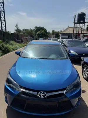 Toyota Camry SE w/Special Edition Pkg (2.5L 4cyl 6A) 2016 Blue