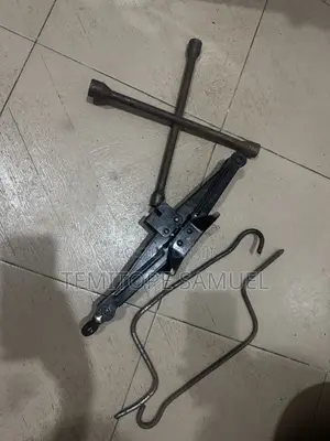 Car Jack With Jack Handle Wheel Spanner