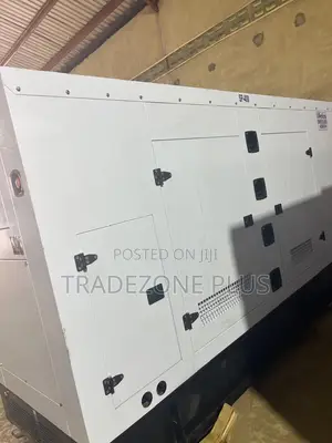 Perkins 400kVA Soundproof Generator for Large Facilities