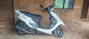 Kymco 2015 White