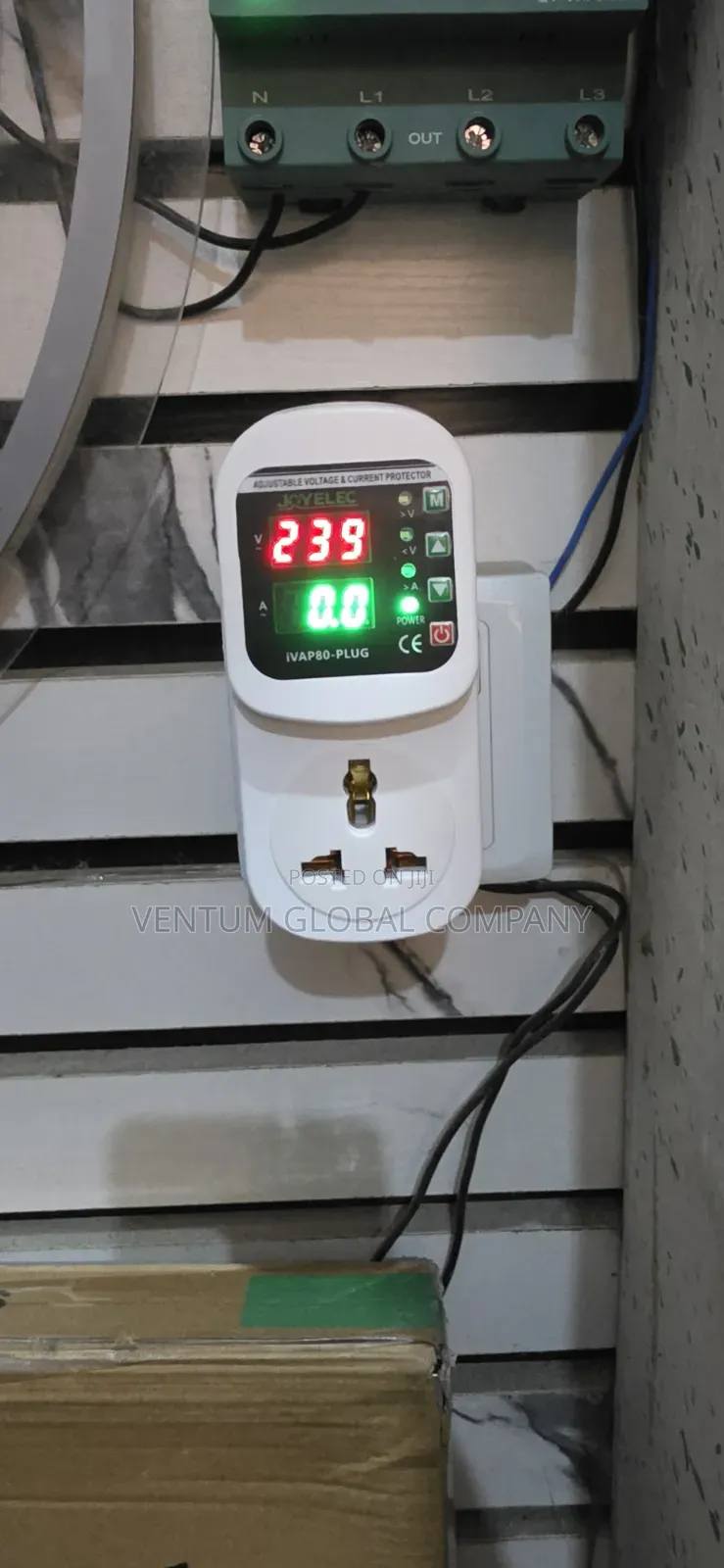 TV , AC Guide Voltage Protector