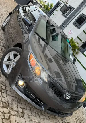 Toyota Camry 2015 Gray