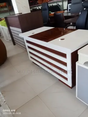 L-Shaped Executive Office Table 1.6 Meter
