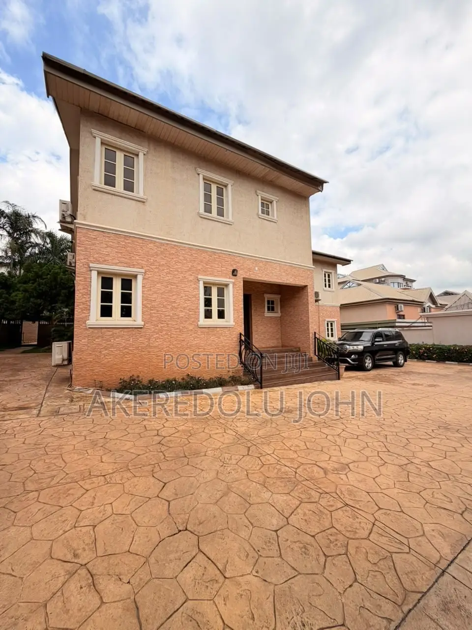 4bdrm Duplex in Wuse 2 for rent