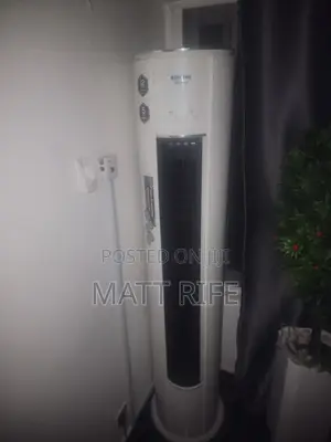 Standing AC Inverter