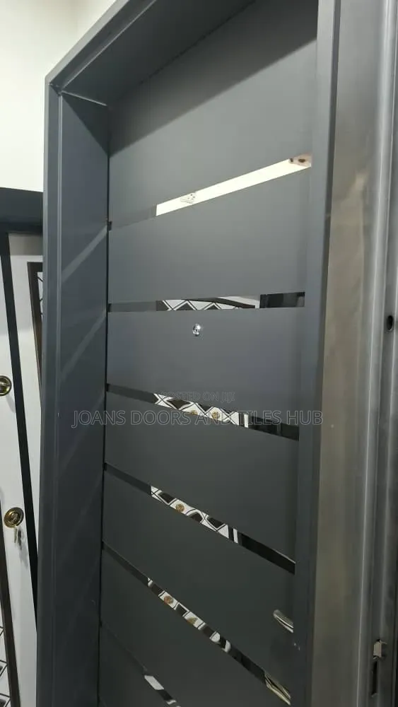 Milan Security Door