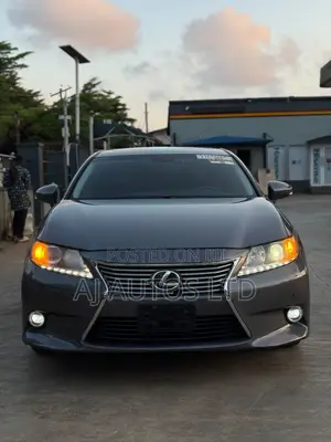 Lexus ES 350 FWD 2015 Gray
