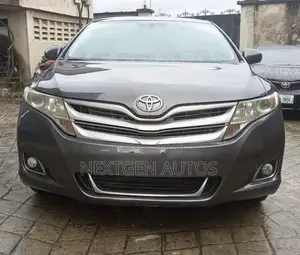 Toyota Venza 2010 Gray