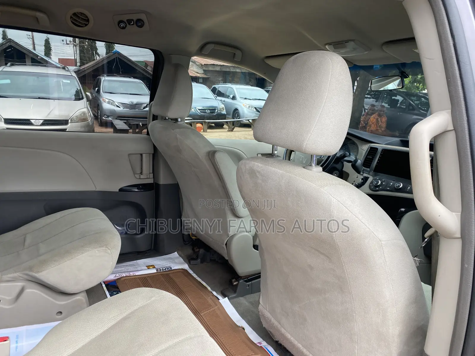 Toyota Sienna 2012 Gray