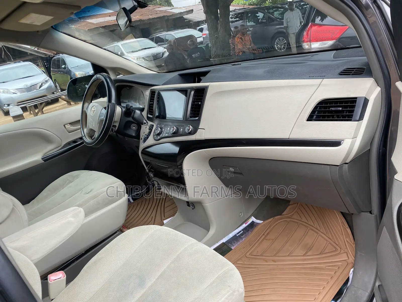 Toyota Sienna 2012 Gray