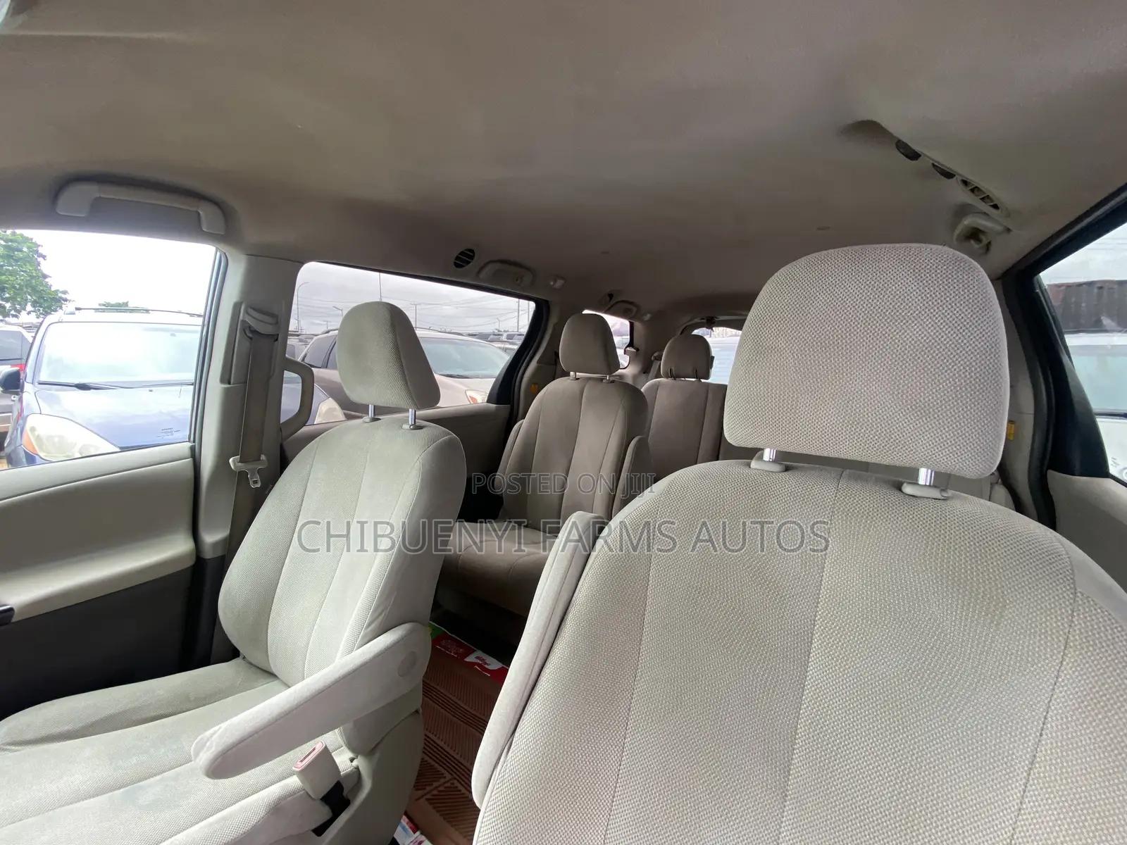 Toyota Sienna 2012 Gray