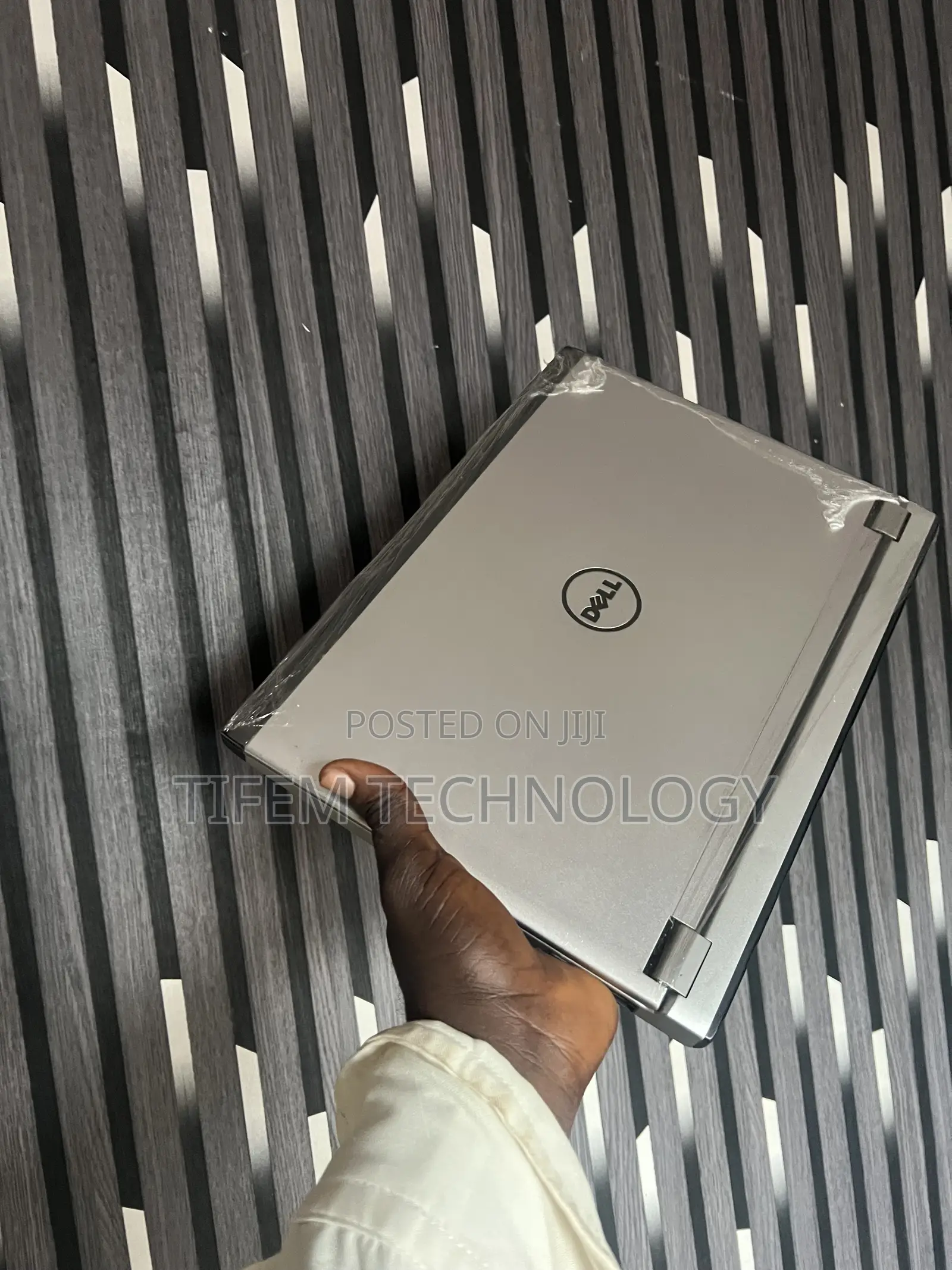Laptop Dell Latitude 3330 8GB Intel Core i5 HDD+SSD 500GB
