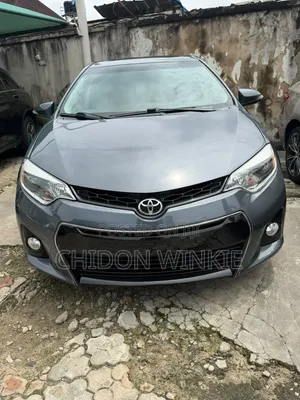 Toyota Corolla L 4dr Sedan (1.8L 4cyl 4A) 2015