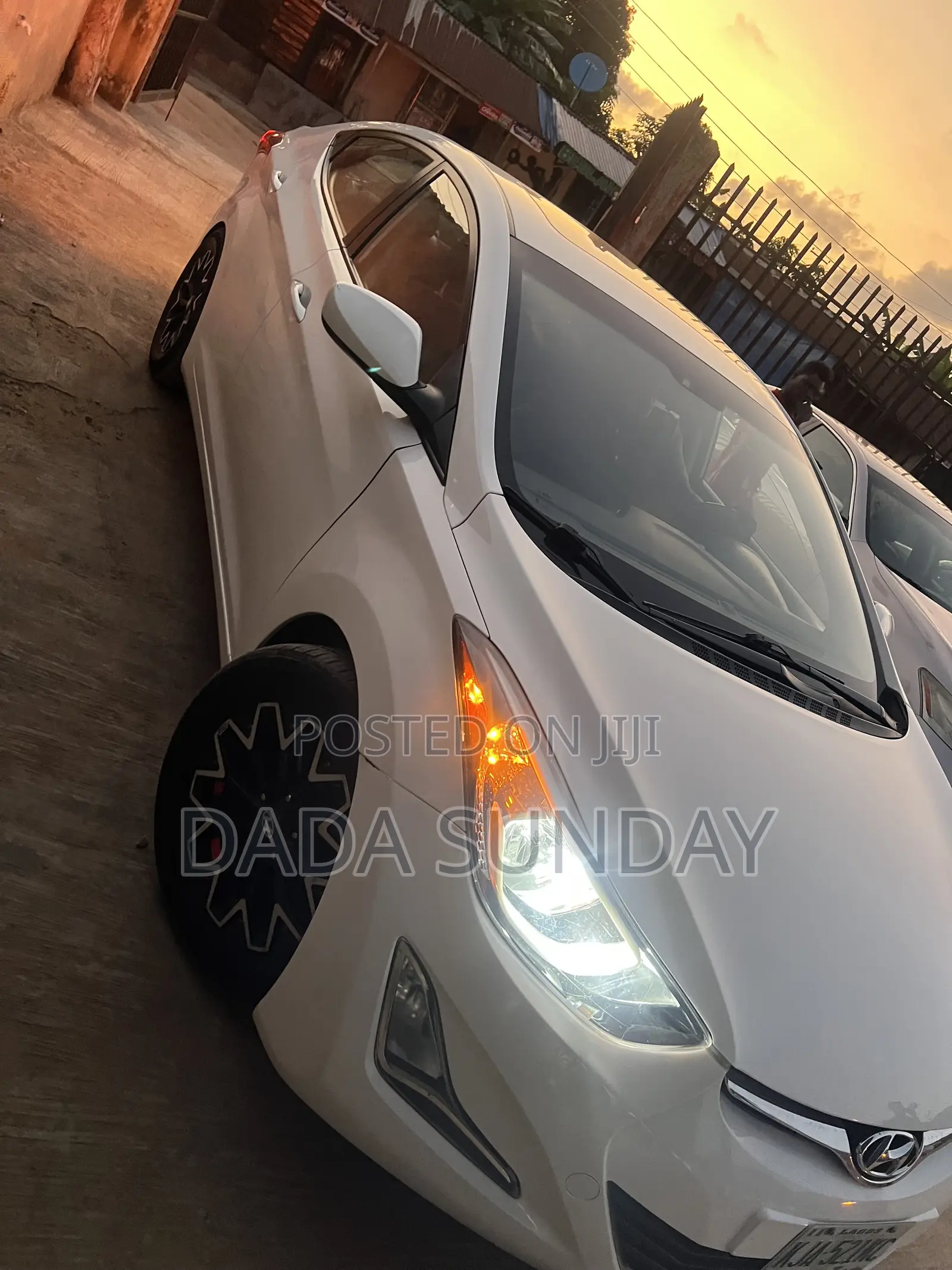 Hyundai Elantra 2017 White
