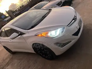Hyundai Elantra 2017 White