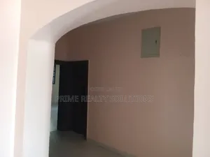 3bdrm Apartment in Lakowe for rent