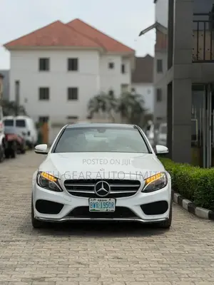 Mercedes-Benz C300 2015 White