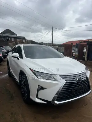 Lexus RX 2021 White