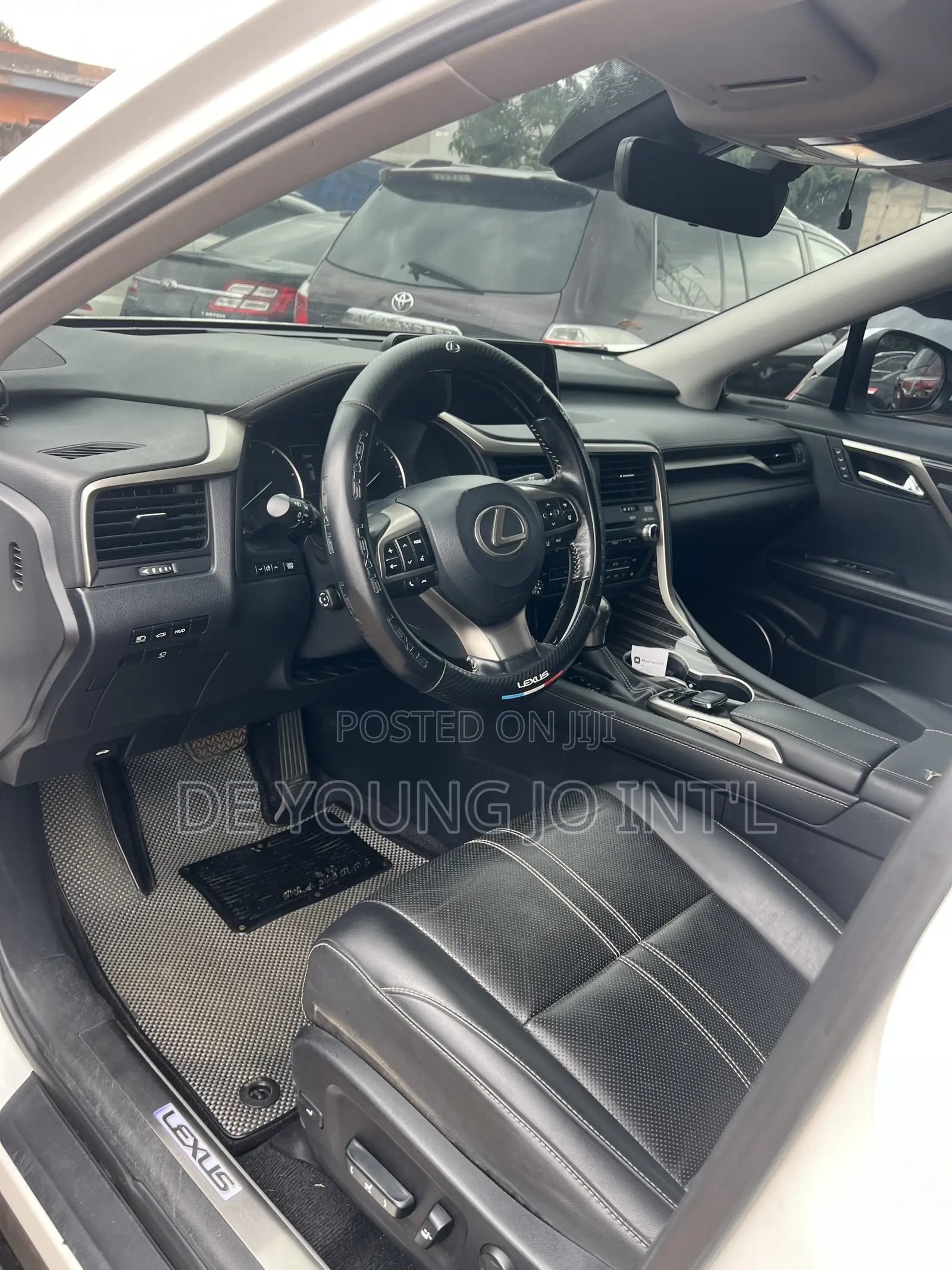 Lexus RX 2021 White