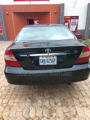 Toyota Camry LE 4dr Sedan (2.4L 4cyl 4A) 2004 Black