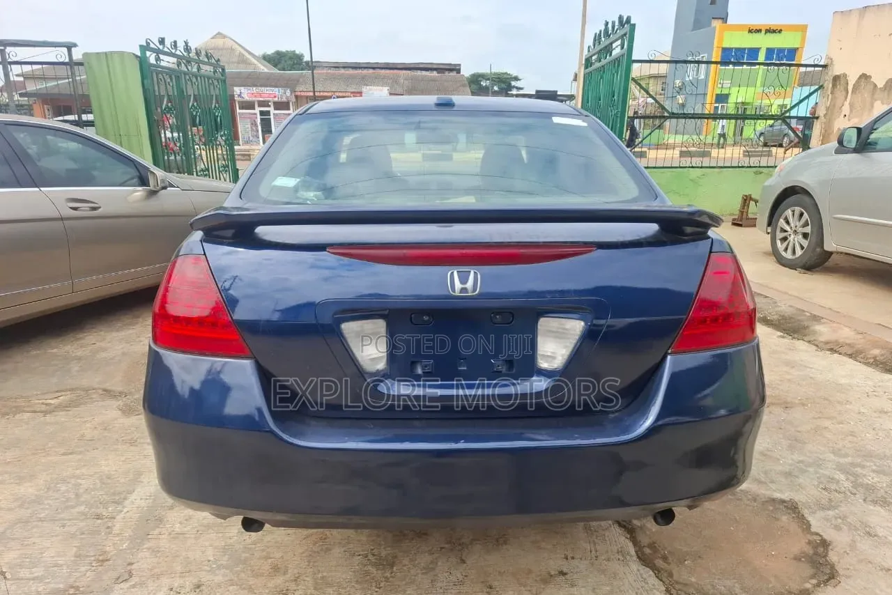 Honda Accord 2007 Blue