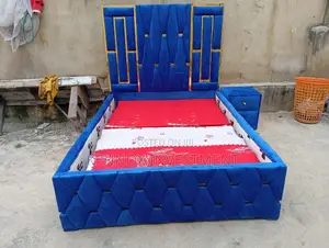 Quality 4.5 by 6 Botton / Padded Bedframe With 1 Bedside (250,000)