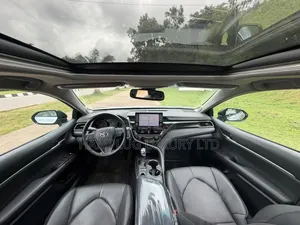 Toyota Camry 2023 Silver