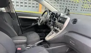 Toyota Matrix 2010 Gray