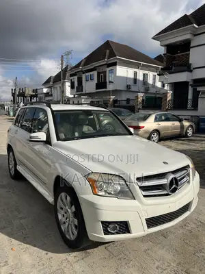 Mercedes-Benz GLK-Class 350 2010 White