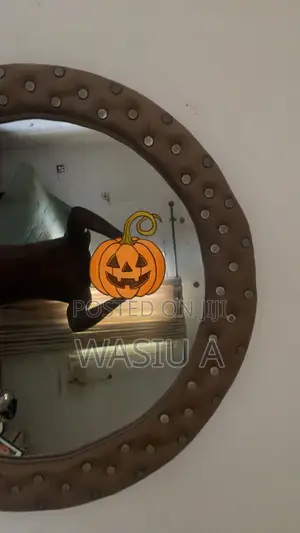Wall Mirror Perfect Size Neat