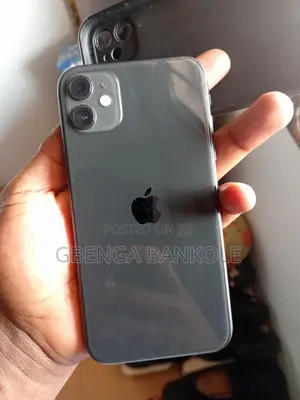 Apple iPhone 11 128 GB Black
