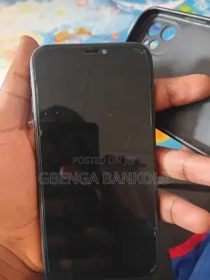 Apple iPhone 11 128 GB Black