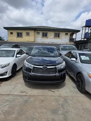 Toyota Highlander XLE 4dr SUV AWD (3.5L 6cyl 6A) 2015 Black