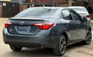 Toyota Corolla 2015 Gray