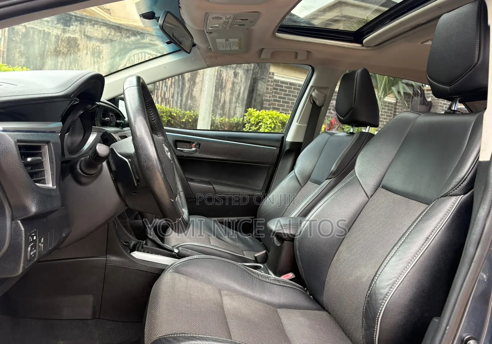 Toyota Corolla 2015 Gray