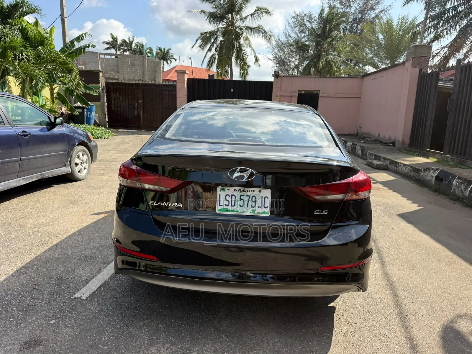 Hyundai Elantra 2017 Black
