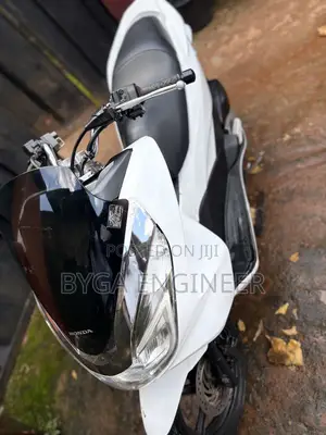 Honda 2017 White