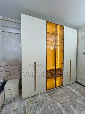 Modern Closets
