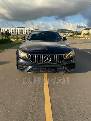 Mercedes-Benz E300 2019 Black